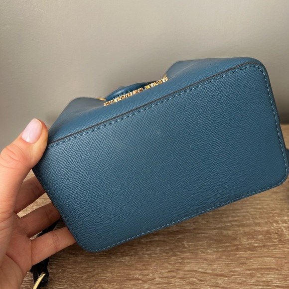 Michael Kors Crossbody Bag - Picture 3 of 5